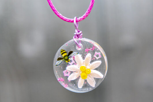 Bee