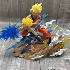 Goku & Gohan