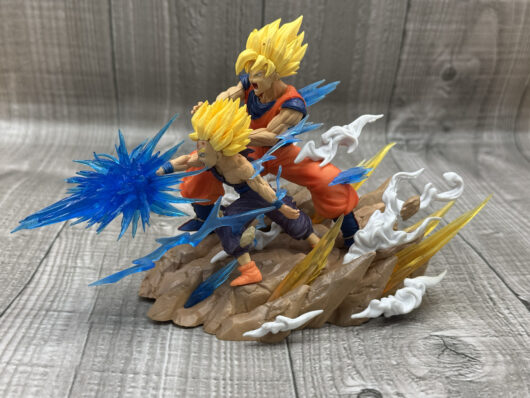 Goku & Gohan